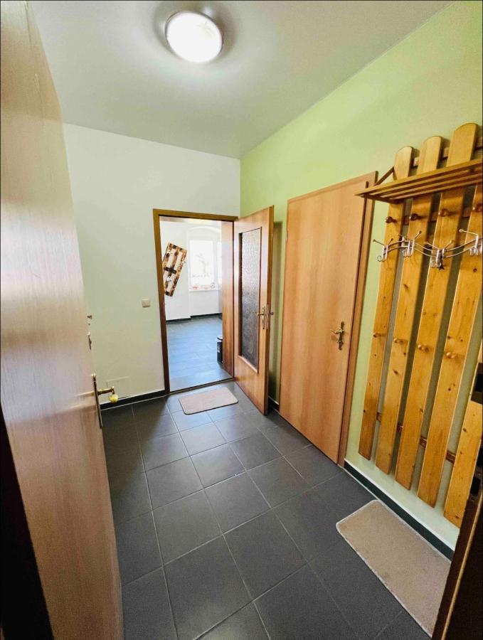 Gemuetliche Wohnung In Gruenhainichen Erzgebirge Grunhainichen Bagian luar foto