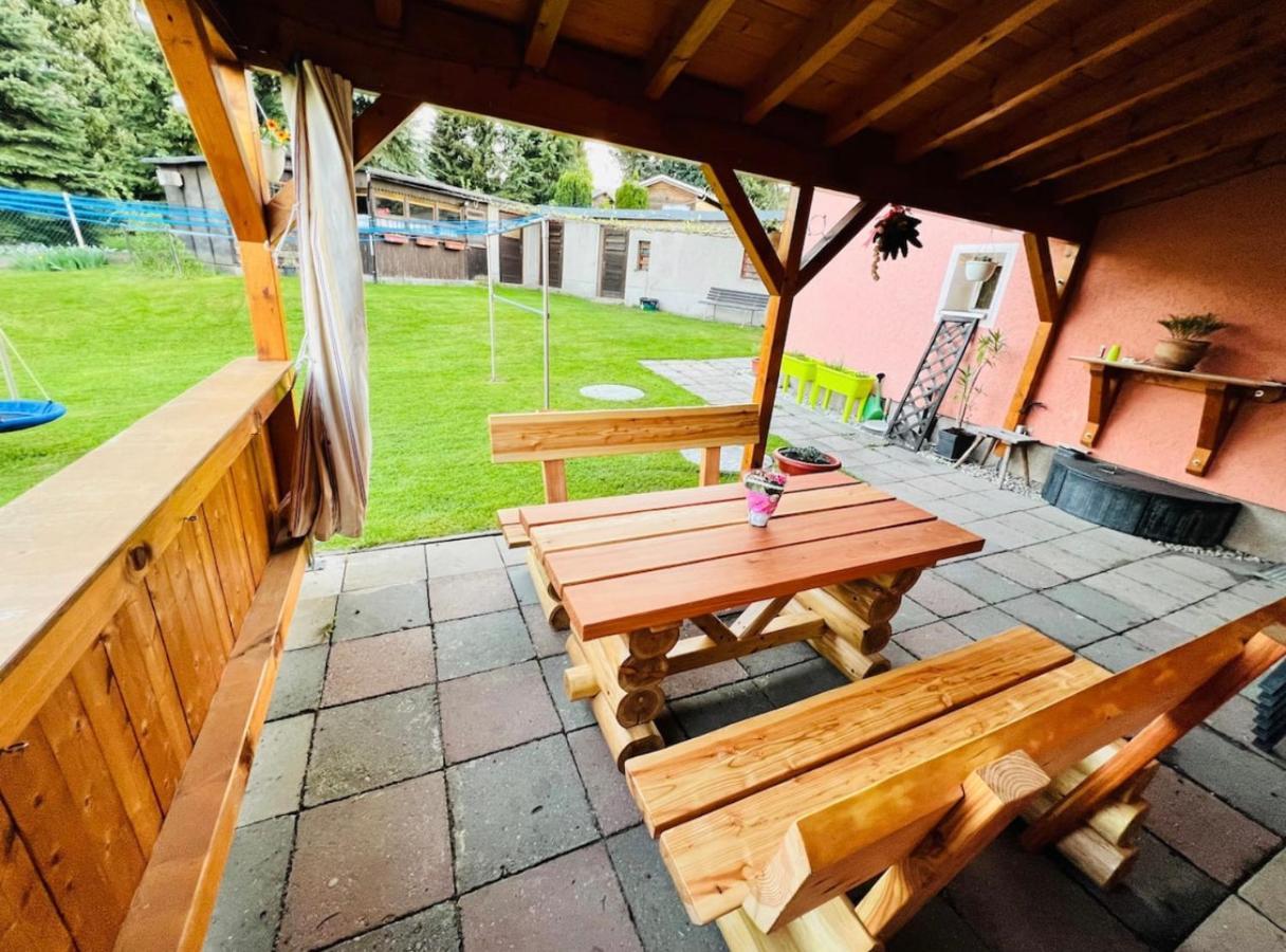 Gemuetliche Wohnung In Gruenhainichen Erzgebirge Grunhainichen Bagian luar foto