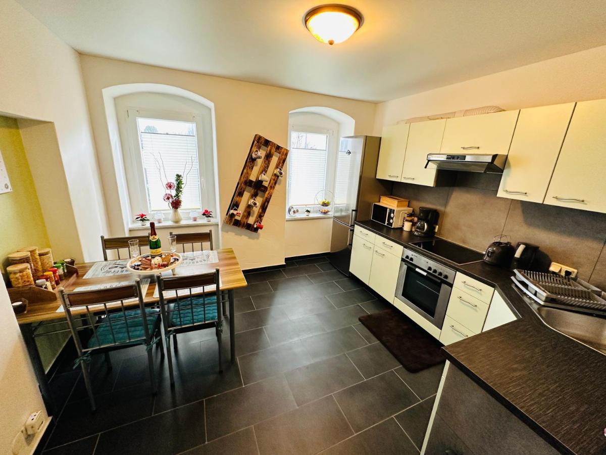 Gemuetliche Wohnung In Gruenhainichen Erzgebirge Grunhainichen Bagian luar foto