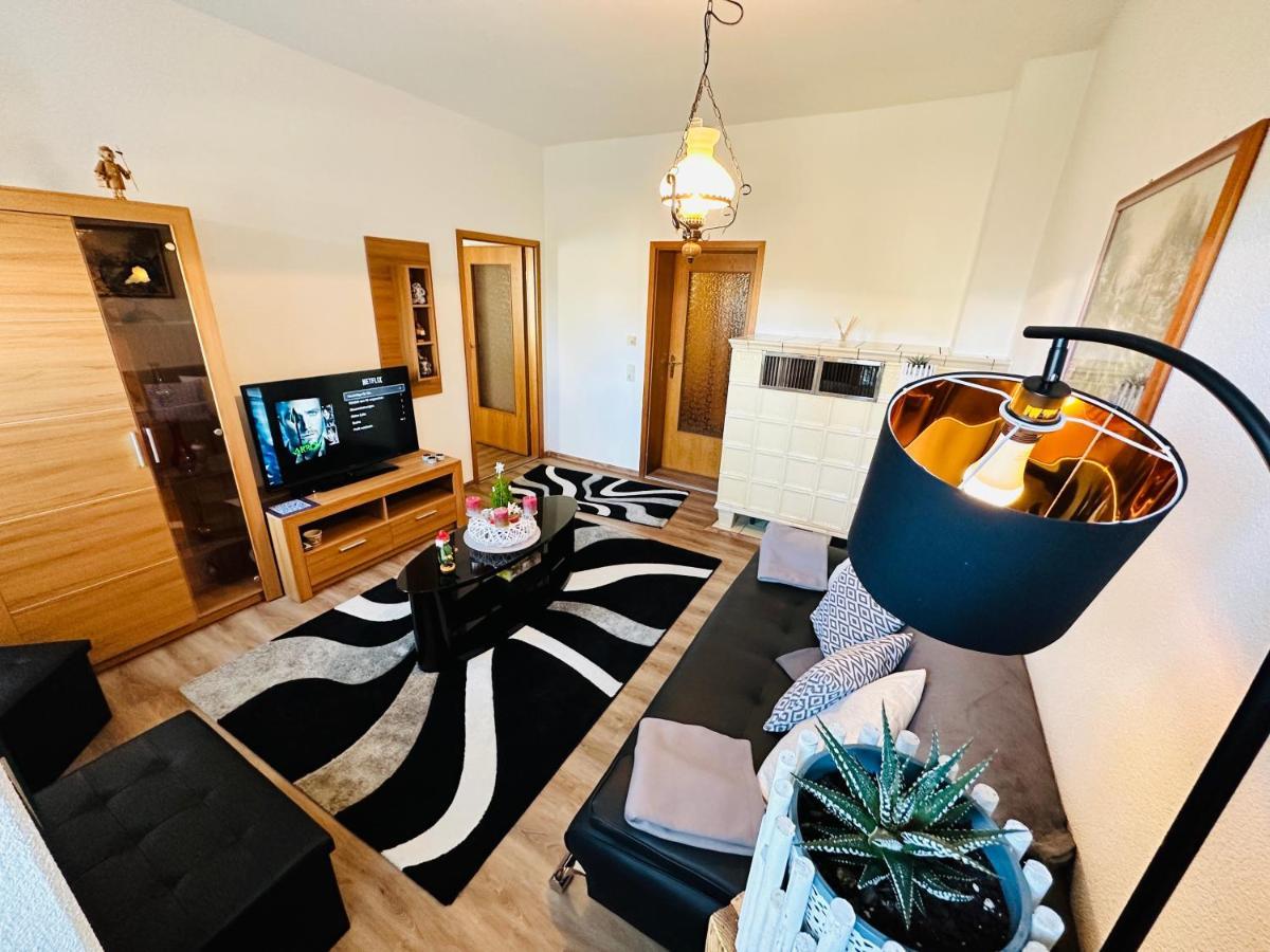 Gemuetliche Wohnung In Gruenhainichen Erzgebirge Grunhainichen Bagian luar foto