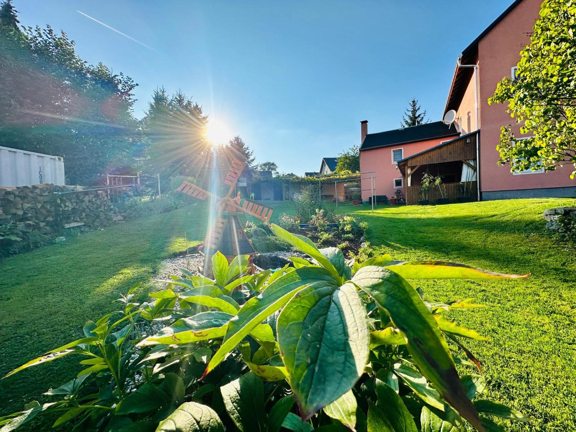 Gemuetliche Wohnung In Gruenhainichen Erzgebirge Grunhainichen Bagian luar foto
